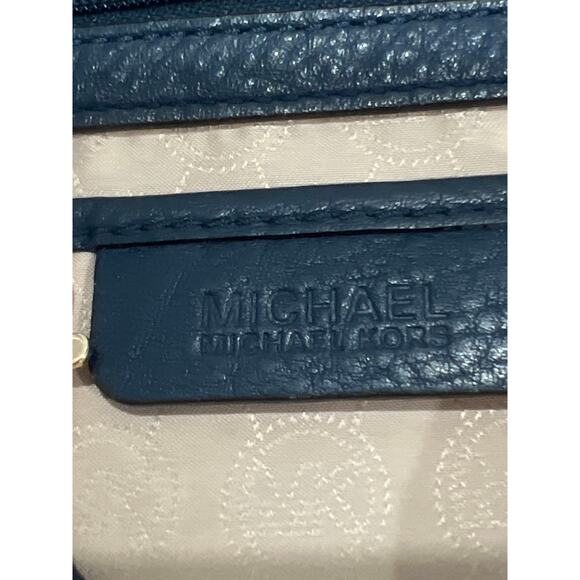 Michael Kors Navy Camden Blue Leather Drawstring Hobo Shoulder Bag Tassel - Picture 12 of 14